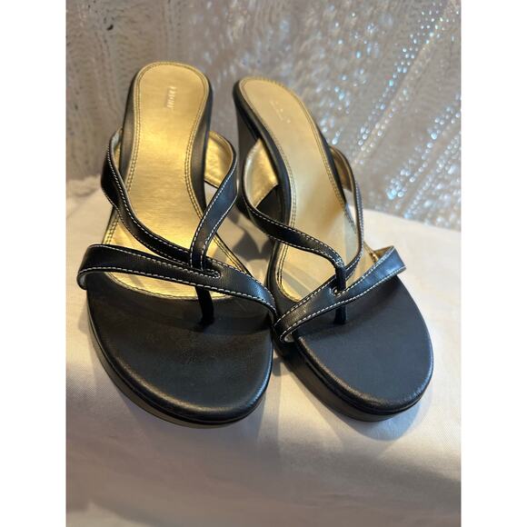 Fiona Heels Size 8 Black Toe Loop Strap 3 1/2” Wedge evening Y2K Women’s Sandals - Picture 2 of 9